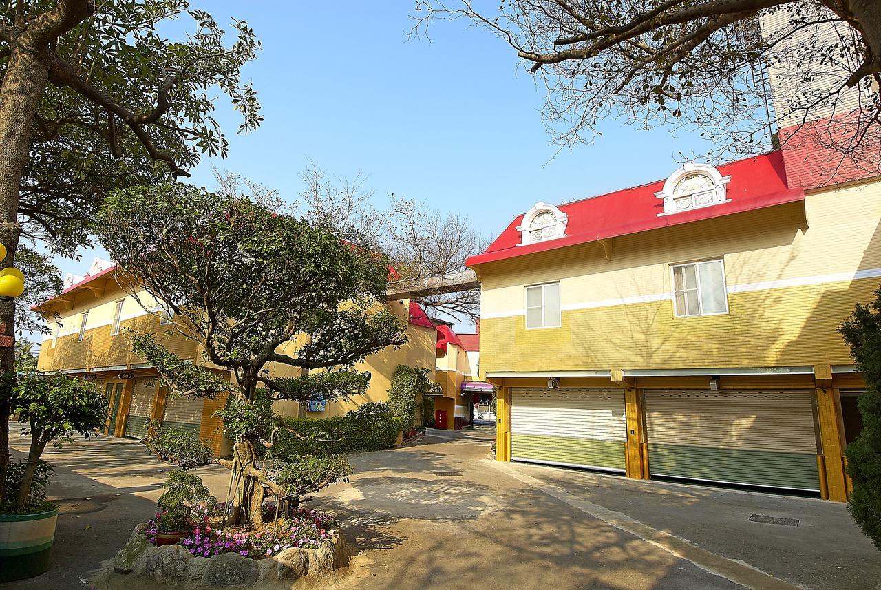 Qi Hai Motel Zhunan Ngoại thất bức ảnh