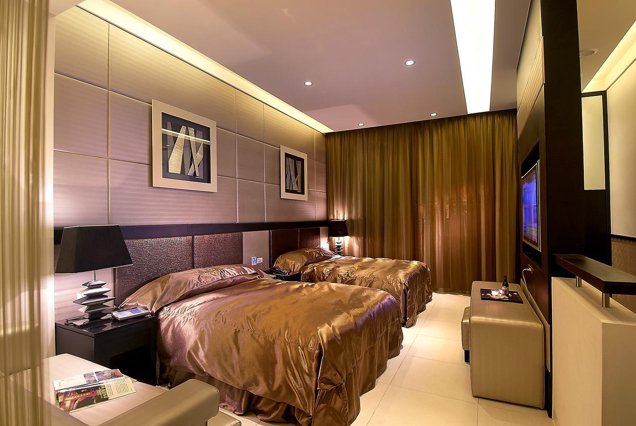 Qi Hai Motel Zhunan Ngoại thất bức ảnh
